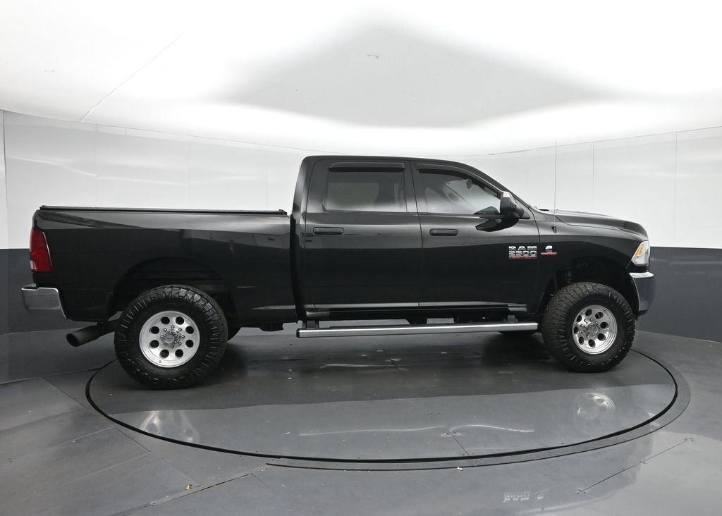 Used 2016 RAM 2500 Tradesman w/ Chrome Appearance Group AWD/4WD image 8