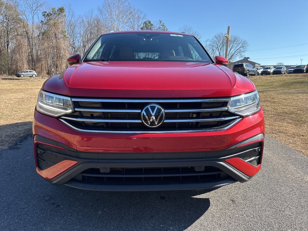 Used 2024 Volkswagen Tiguan Wolfsburg Edition image 2