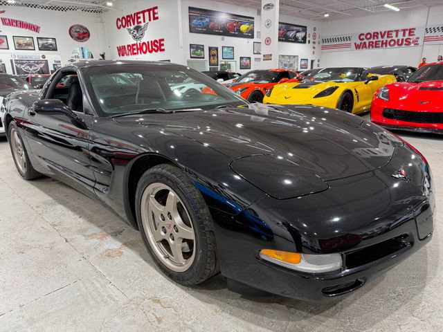 Used 1999 Chevrolet Corvette Coupe w/ Roof Pkg RWD image 7