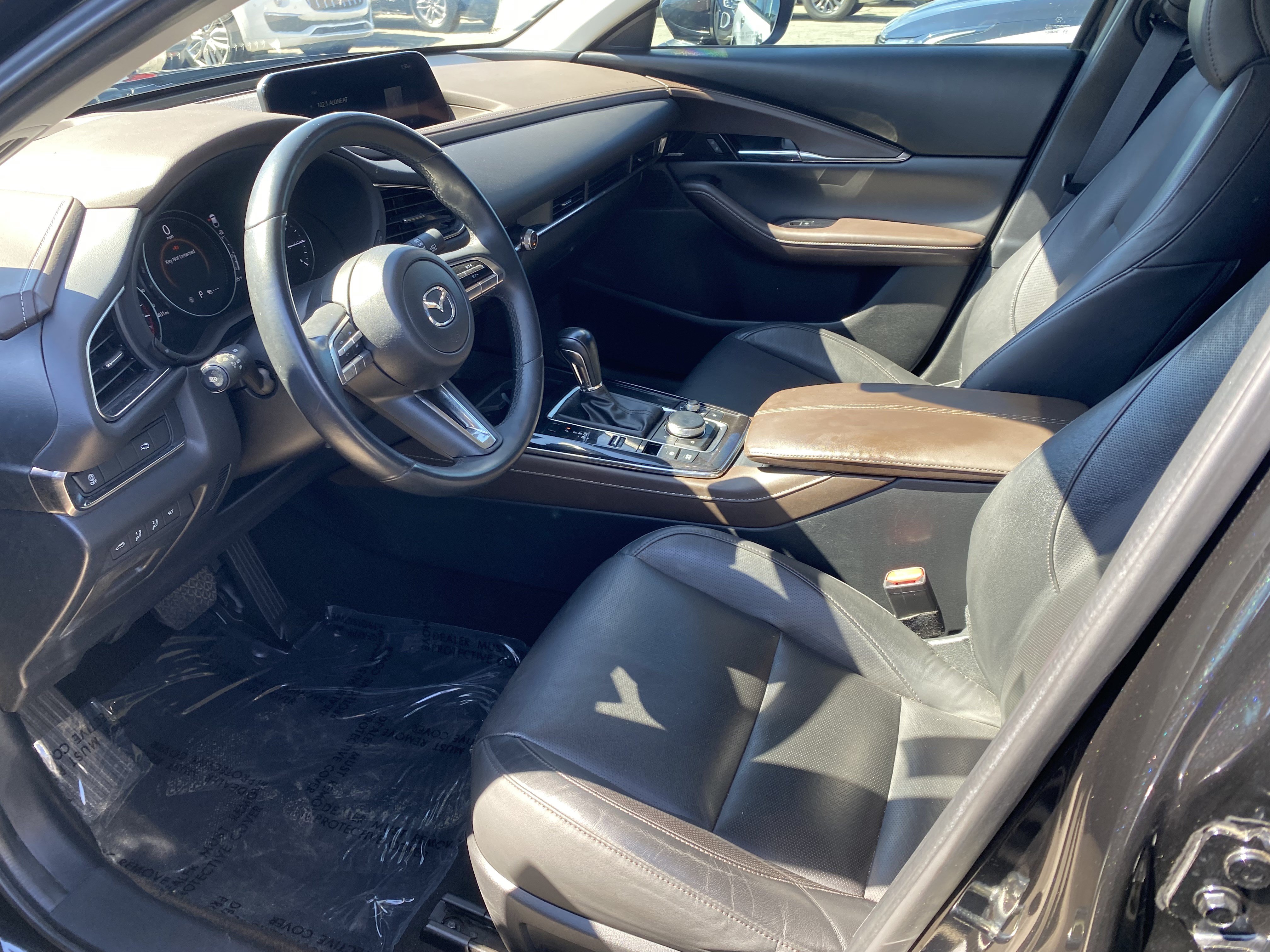 Used 2022 MAZDA CX-30 AWD 2.5 S w/ Premium Package image 13