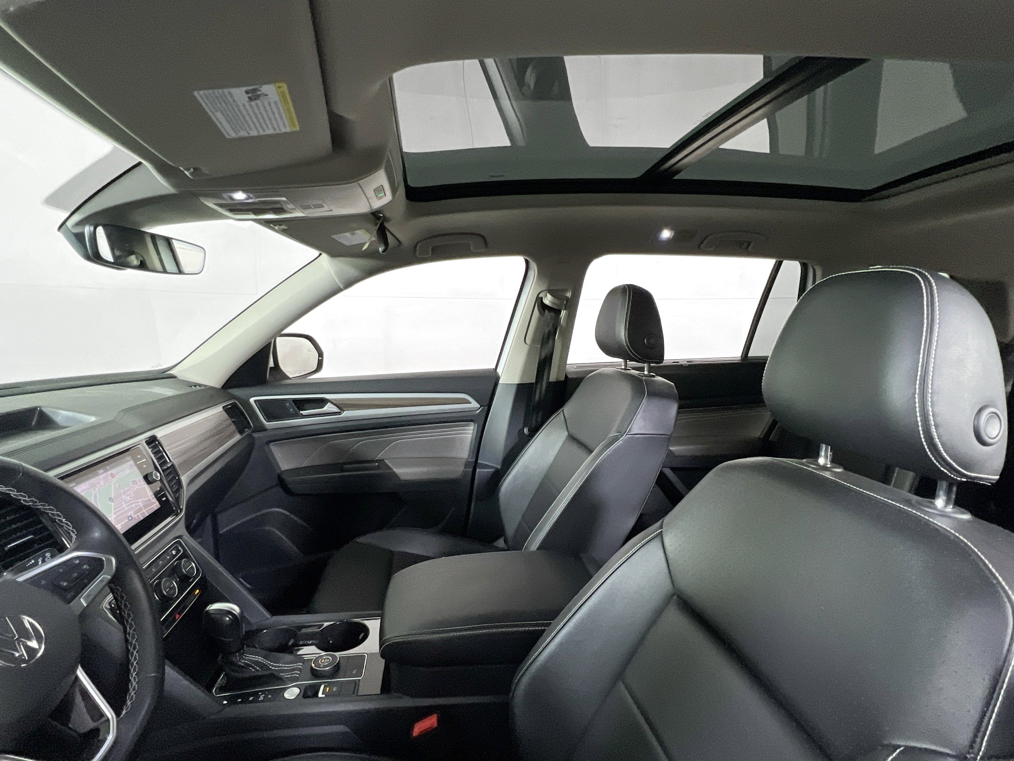 Used 2023 Volkswagen Atlas SEL image 22