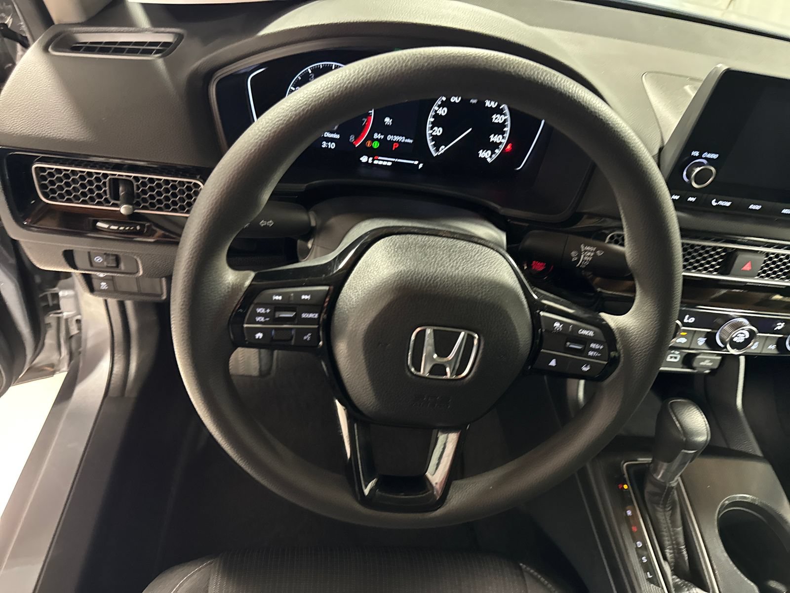 Used 2023 Honda Civic LX image 19