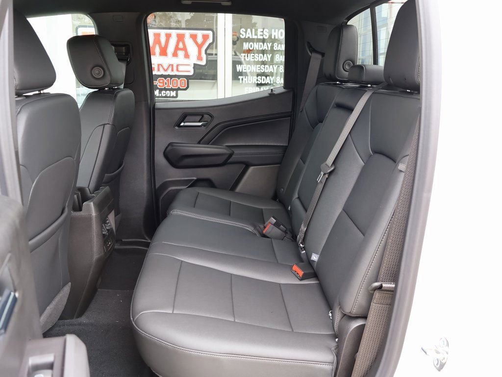 New 2026 GMC Canyon Elevation w/ Convenience Package image 25