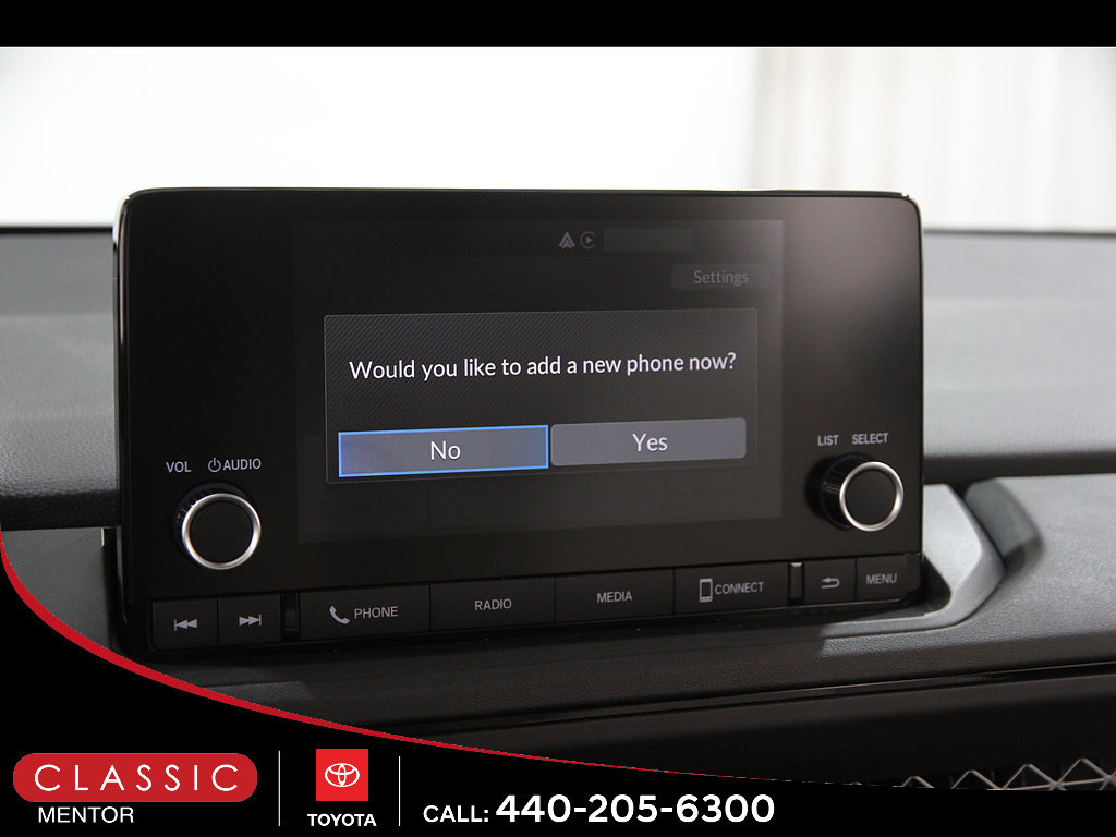 Used 2024 Honda Accord EX image 11