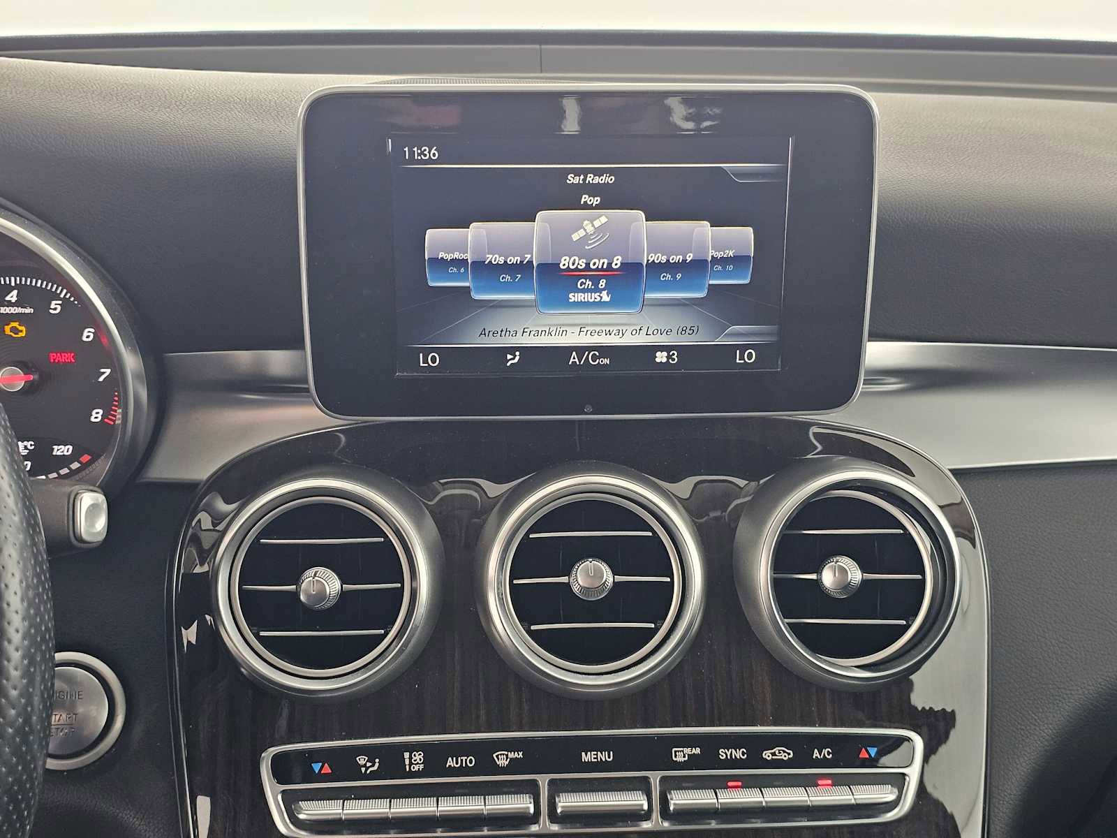 Used 2016 Mercedes-Benz GLC 300 image 26
