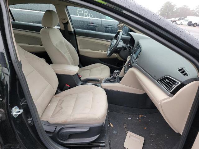 Used 2017 Hyundai Elantra SE w/ SE A/T Tech Package 03 image 8