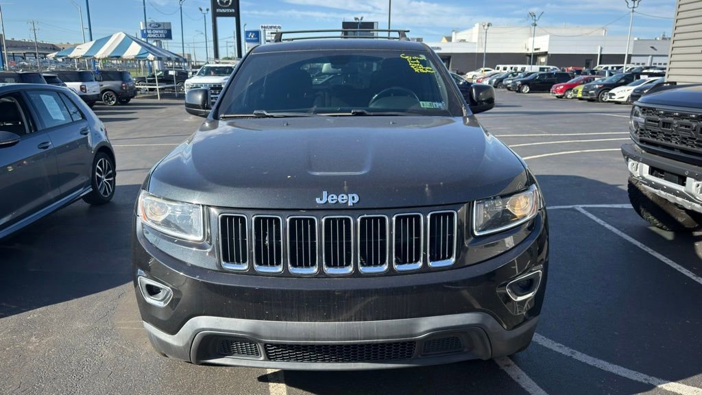 Used 2016 Jeep Grand Cherokee Laredo w/ Quick Order Package 23E AWD/4WD image 3