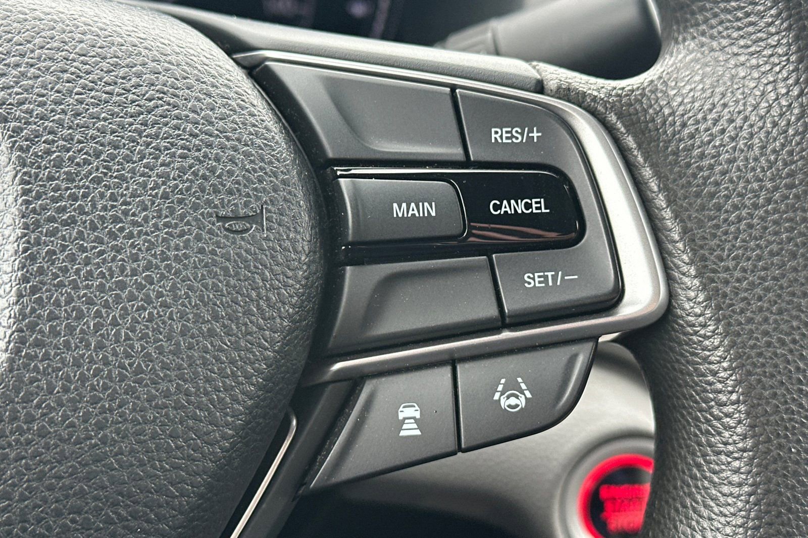 Used 2018 Honda Accord EX image 27