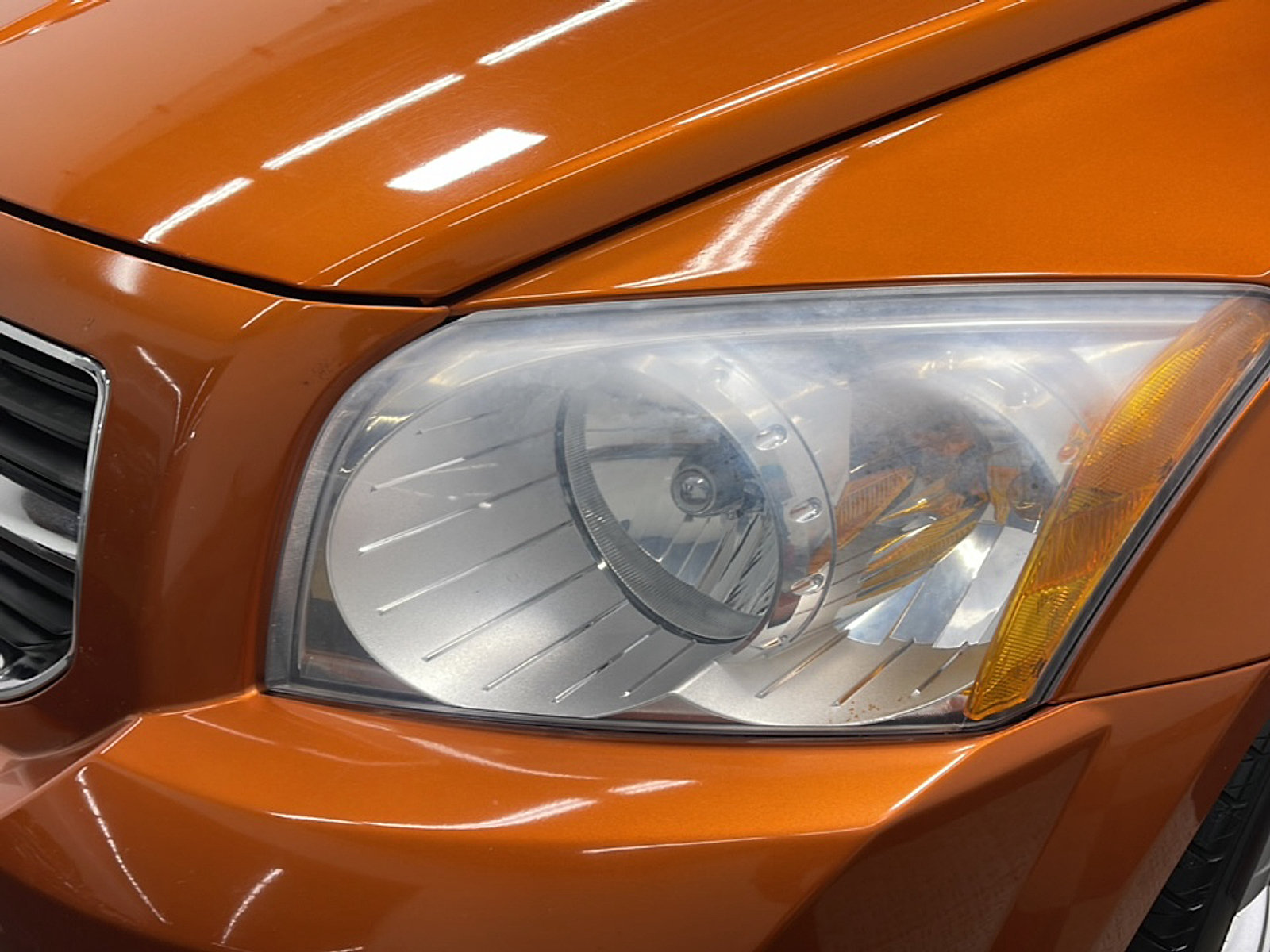 Used 2011 Dodge Caliber Mainstreet FWD image 24