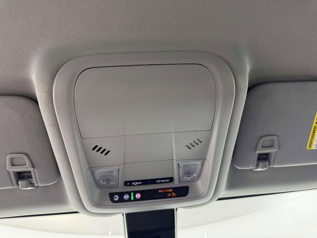 Used 2022 Chevrolet Equinox LS image 25