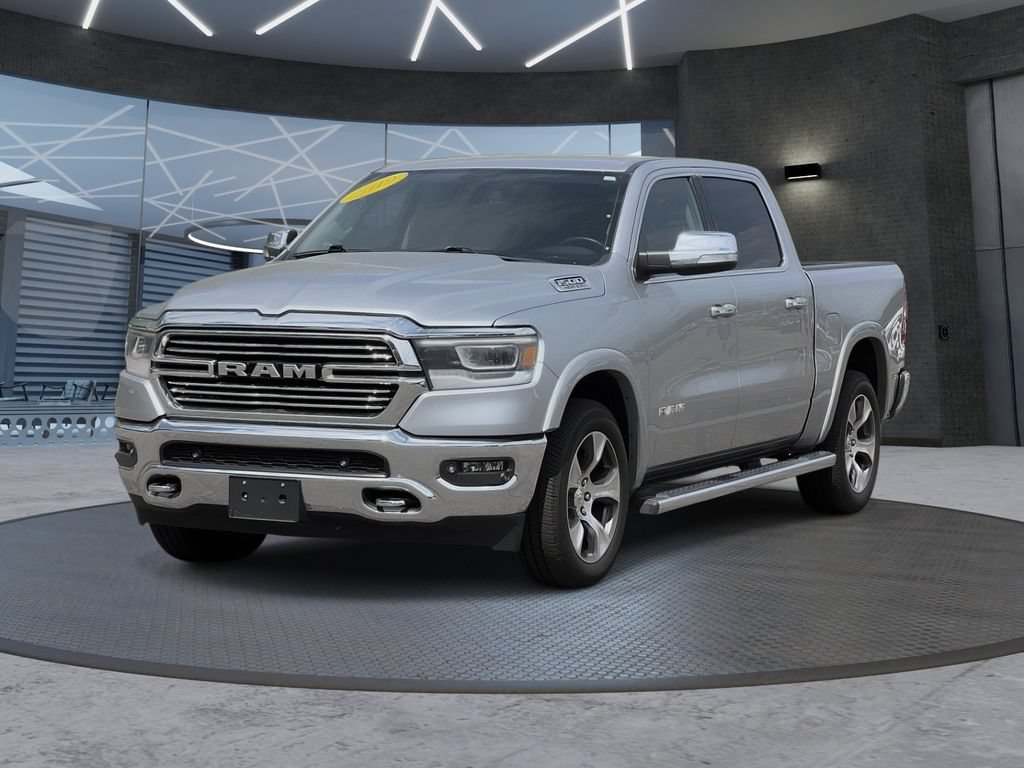 Used 2019 RAM 1500 Laramie AWD/4WD image 2