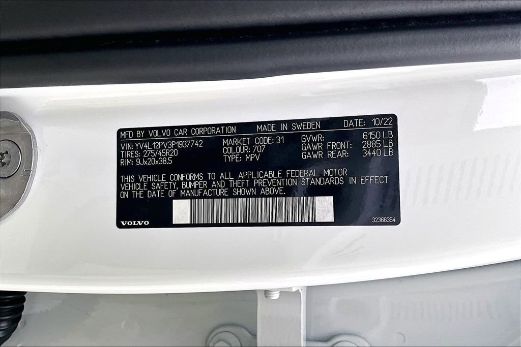 Used 2023 Volvo XC90 B5 Core w/ Climate Package image 46