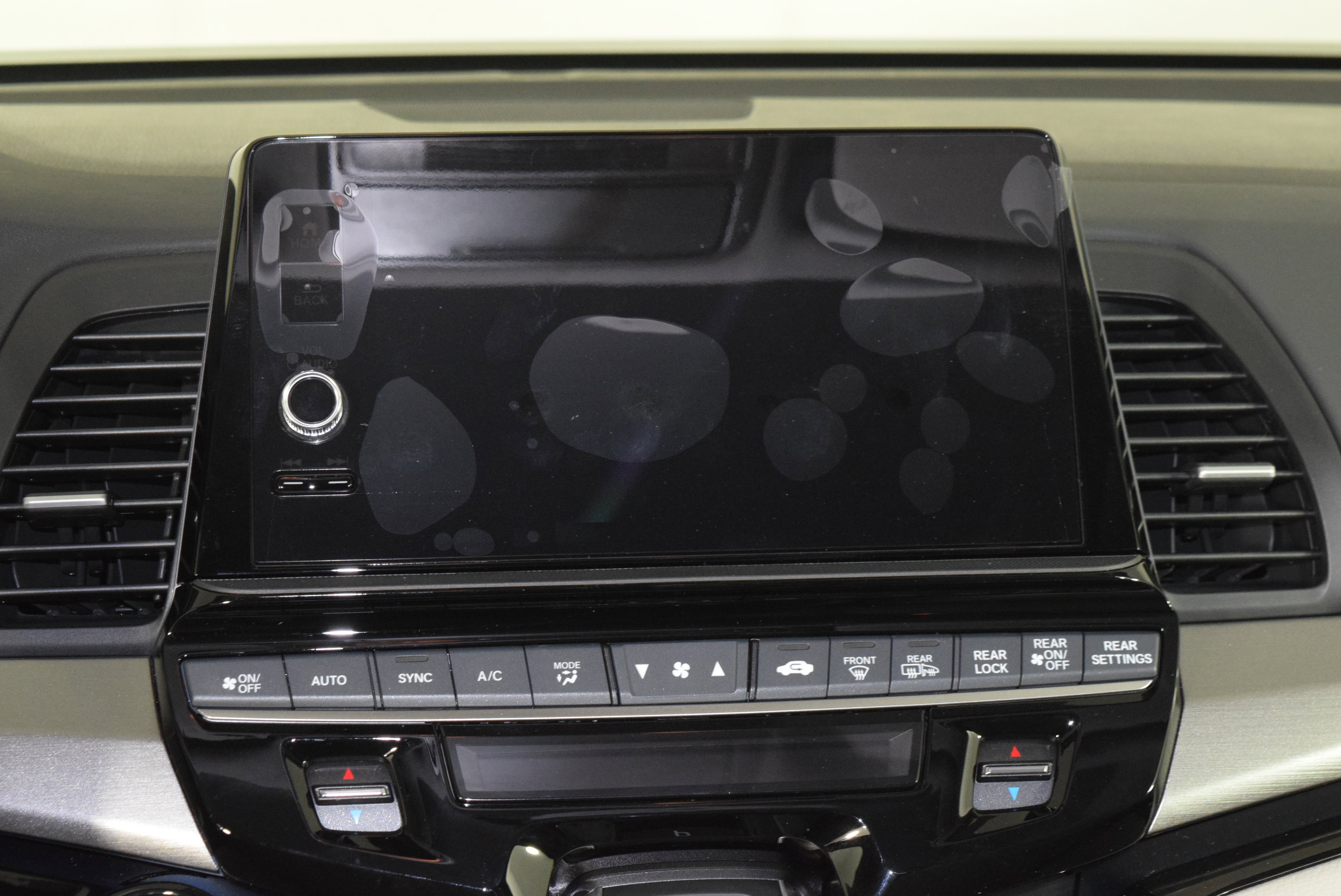 New 2026 Honda Odyssey Touring image 12