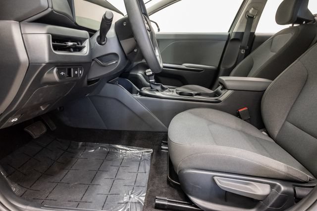 Used 2025 Kia K4 FWD image 11