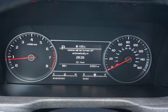 Used 2023 Kia Sorento EX w/ Panoramic Sunroof Package FWD image 11