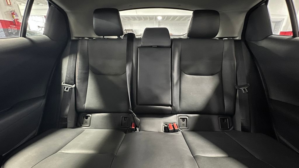 Used 2025 Toyota Prius XSE Premium image 16