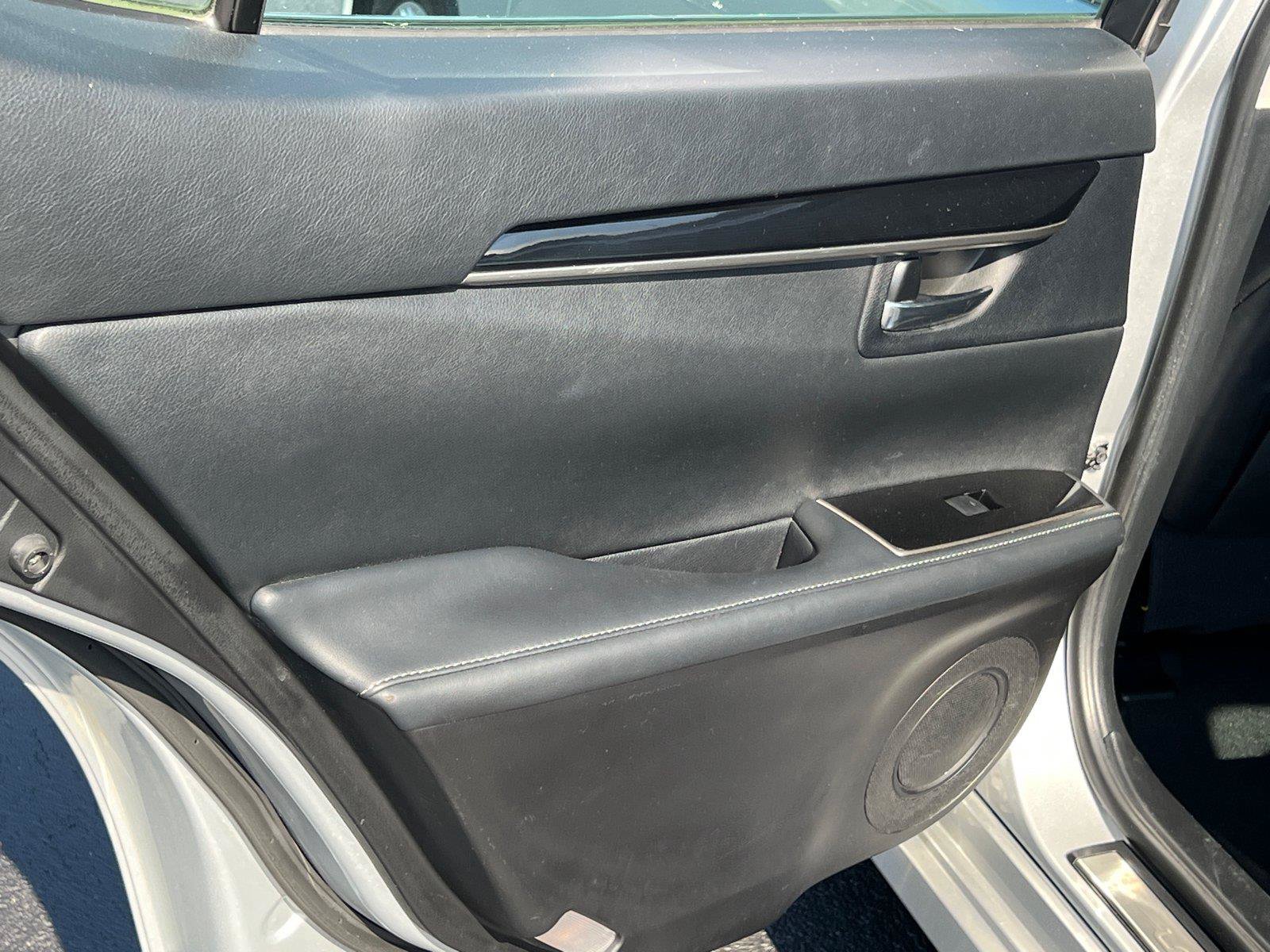 Used 2016 Lexus ES 350 w/ Accessory Package FWD image 21