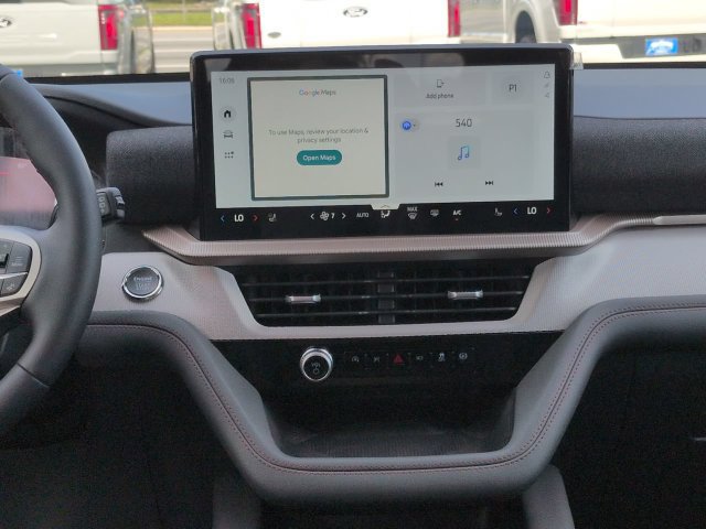 New 2026 Ford Explorer Active w/ Active Comfort Package RWD image 19