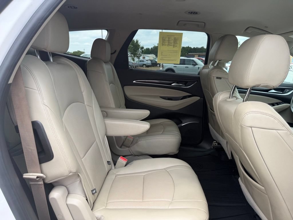 Used 2020 Buick Enclave Essence FWD image 36