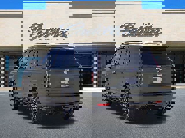 Certified 2024 Cadillac Escalade V w/ Heavy-Duty Trailer Package image 9