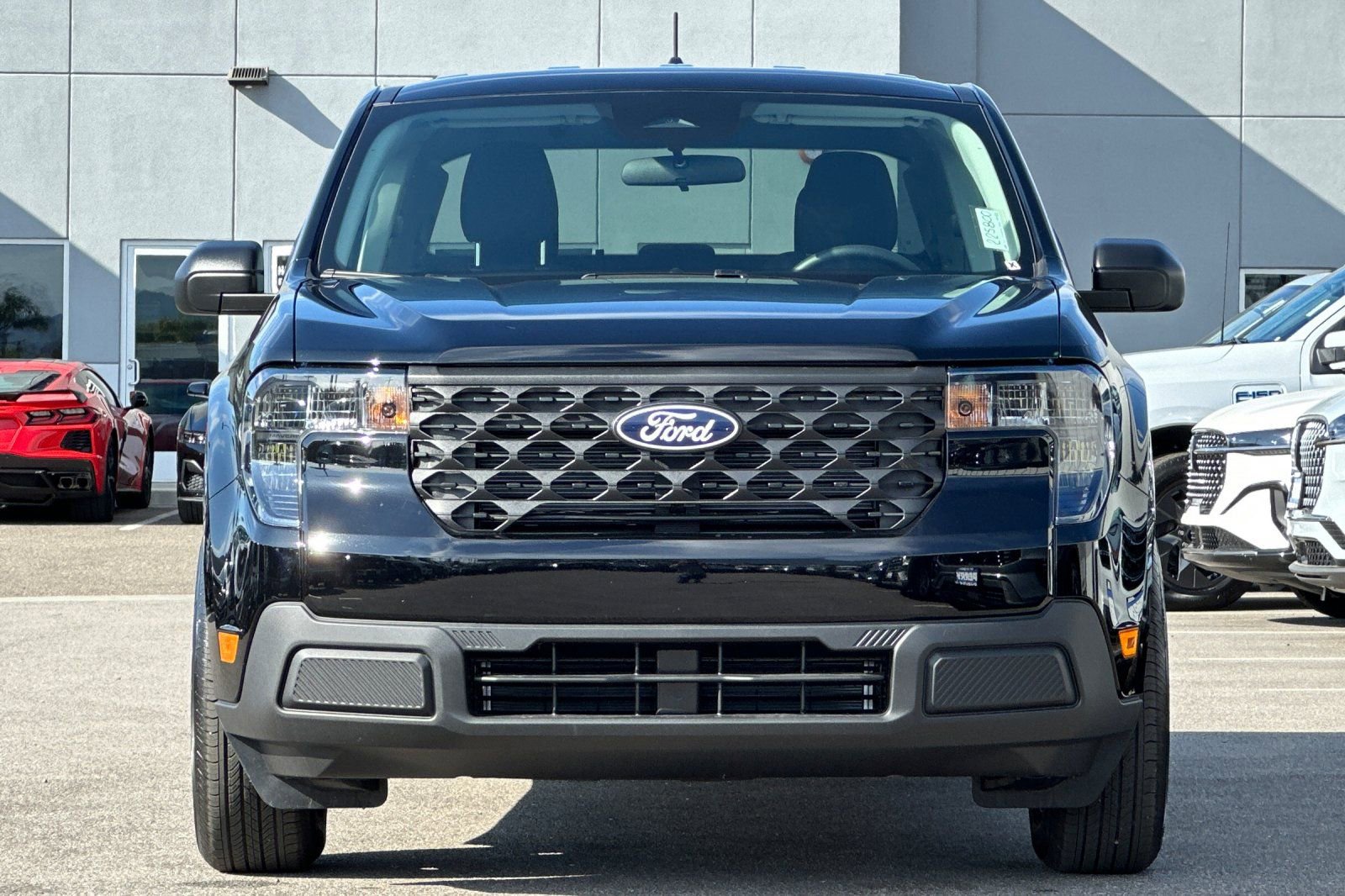 New 2025 Ford Maverick XL image 8