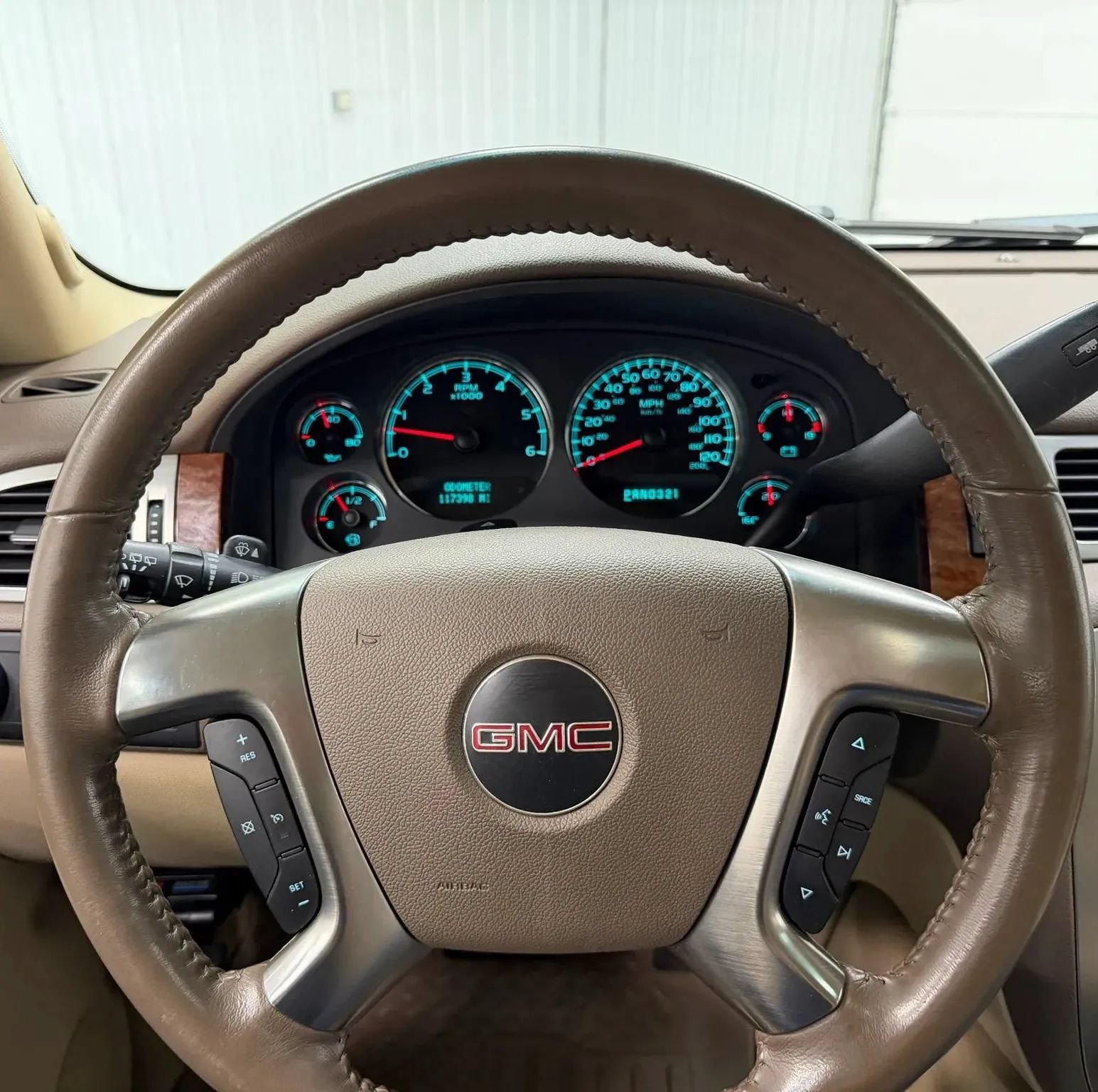 Used 2007 GMC Yukon XL 2500 SLE RWD image 21