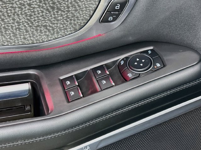 Used 2025 Ford Expedition Tremor AWD/4WD image 18