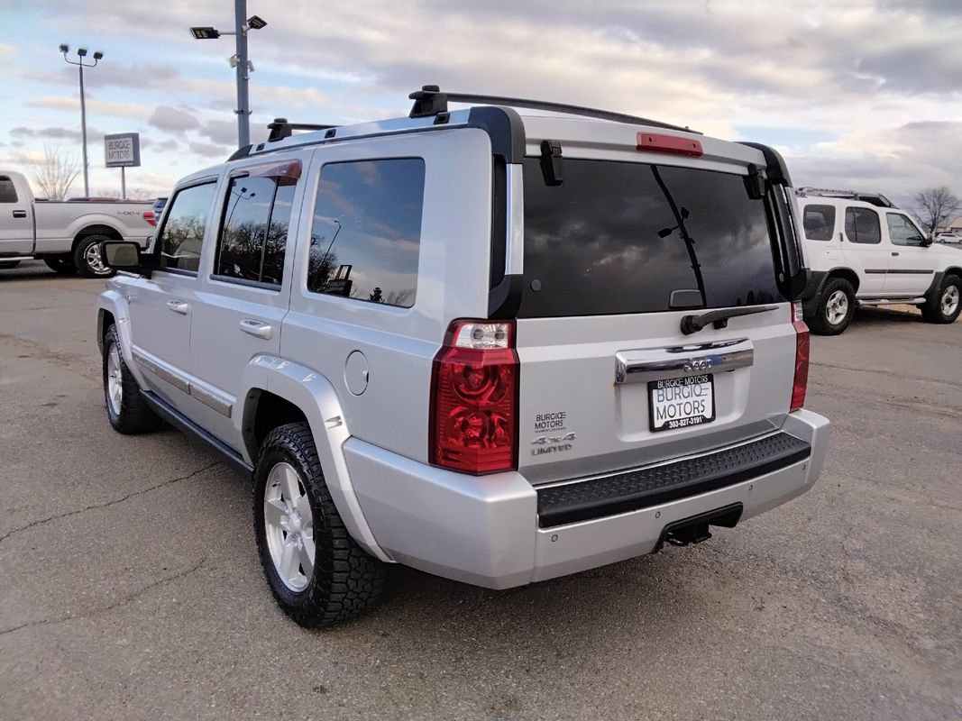 Used 2006 Jeep Commander Limited w/ Trailer Tow Group IV image 7