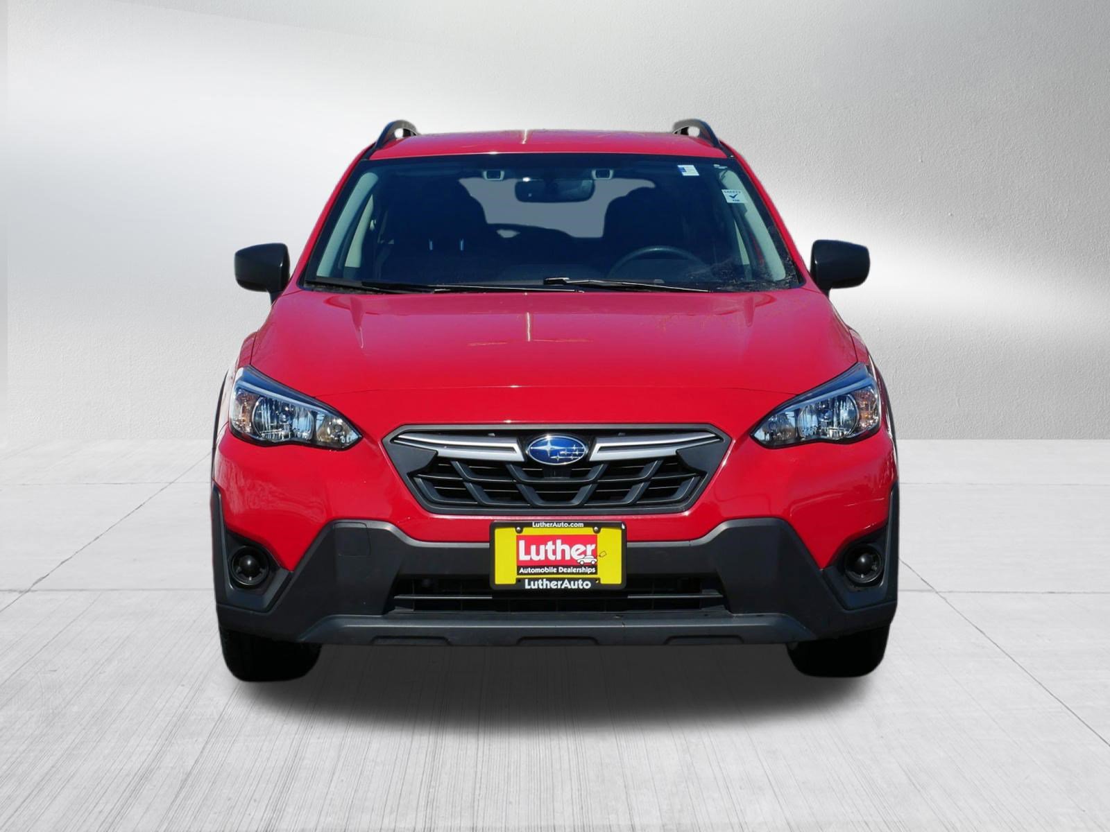 Used 2023 Subaru Crosstrek 2.0i image 2