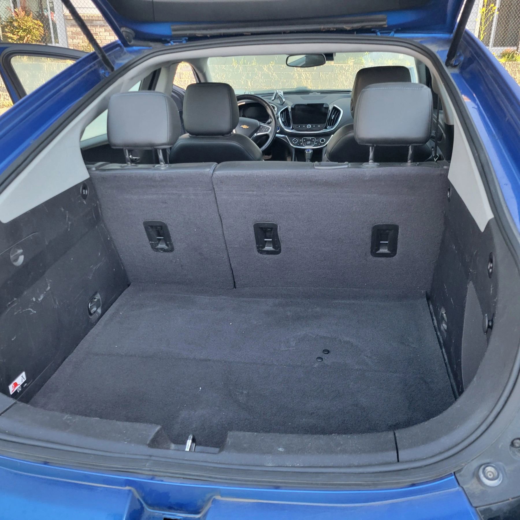 Used 2017 Chevrolet Volt Premier w/ Driver Confidence II Package image 15