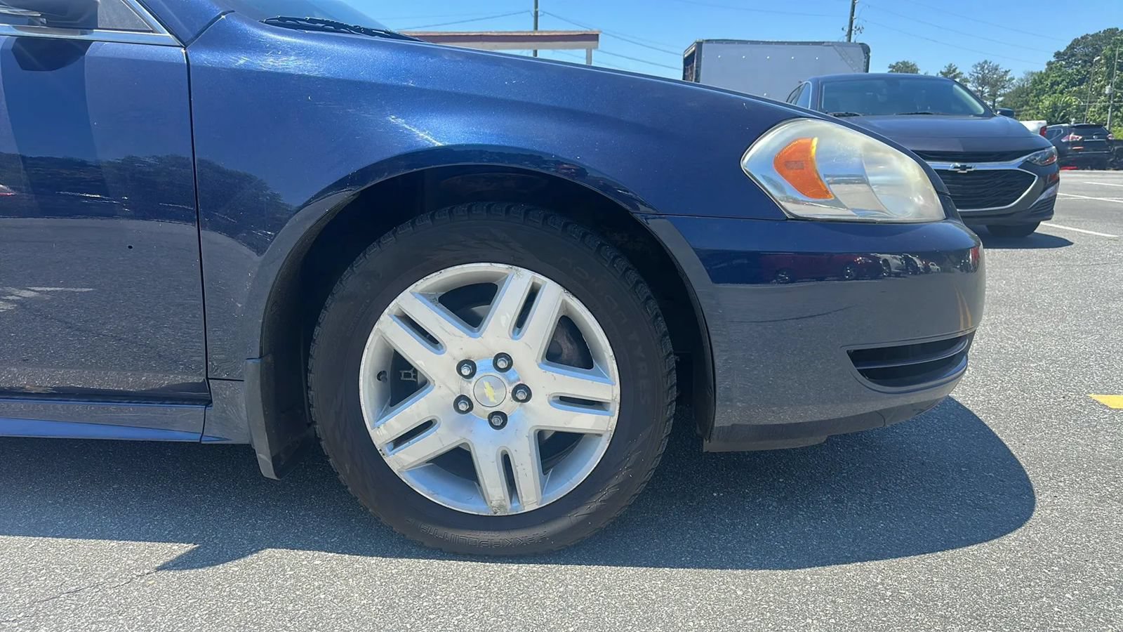 Used 2012 Chevrolet Impala LT w/ LT Sunroof Package FWD image 9