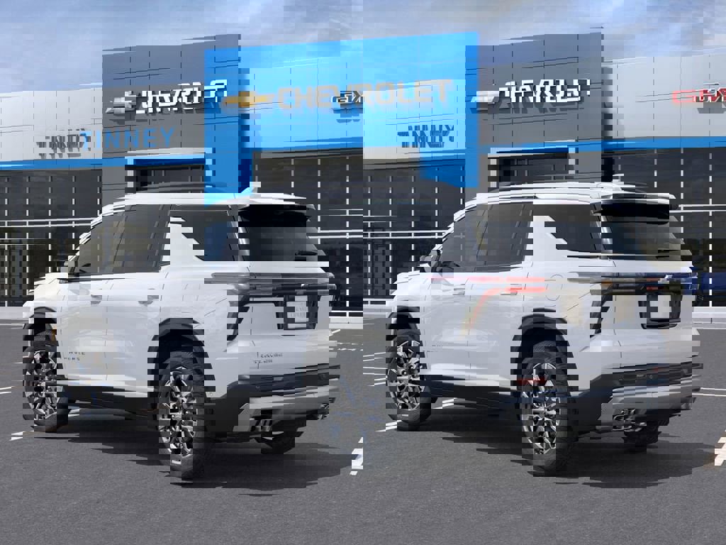 New 2026 Chevrolet Traverse LT w/ Enhanced Driving Package image 3