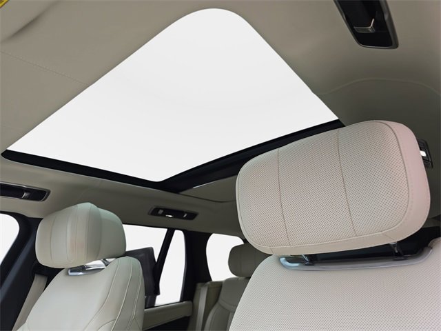 Used 2024 Land Rover Range Rover Autobiography image 29