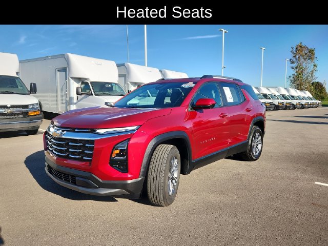 Used 2025 Chevrolet Equinox LT w/ Convenience Package II AWD/4WD image 3