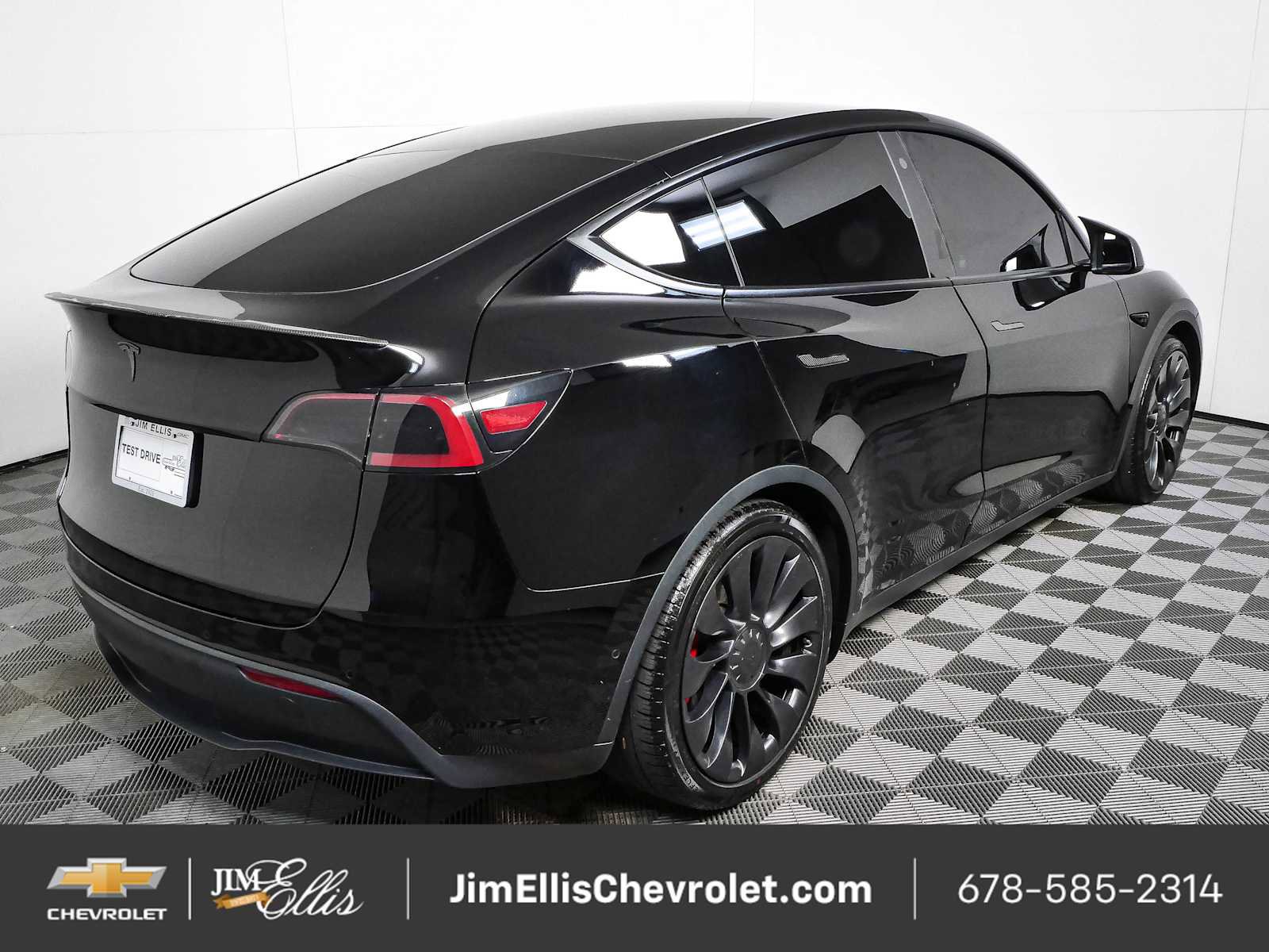 Used 2022 Tesla Model Y Performance AWD/4WD image 3
