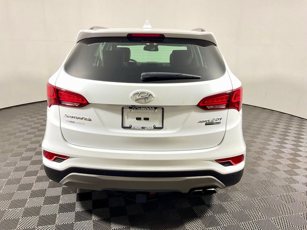 Used 2018 Hyundai Santa Fe Sport w/ 2.0T Ultimate Tech Package 05 AWD/4WD image 16
