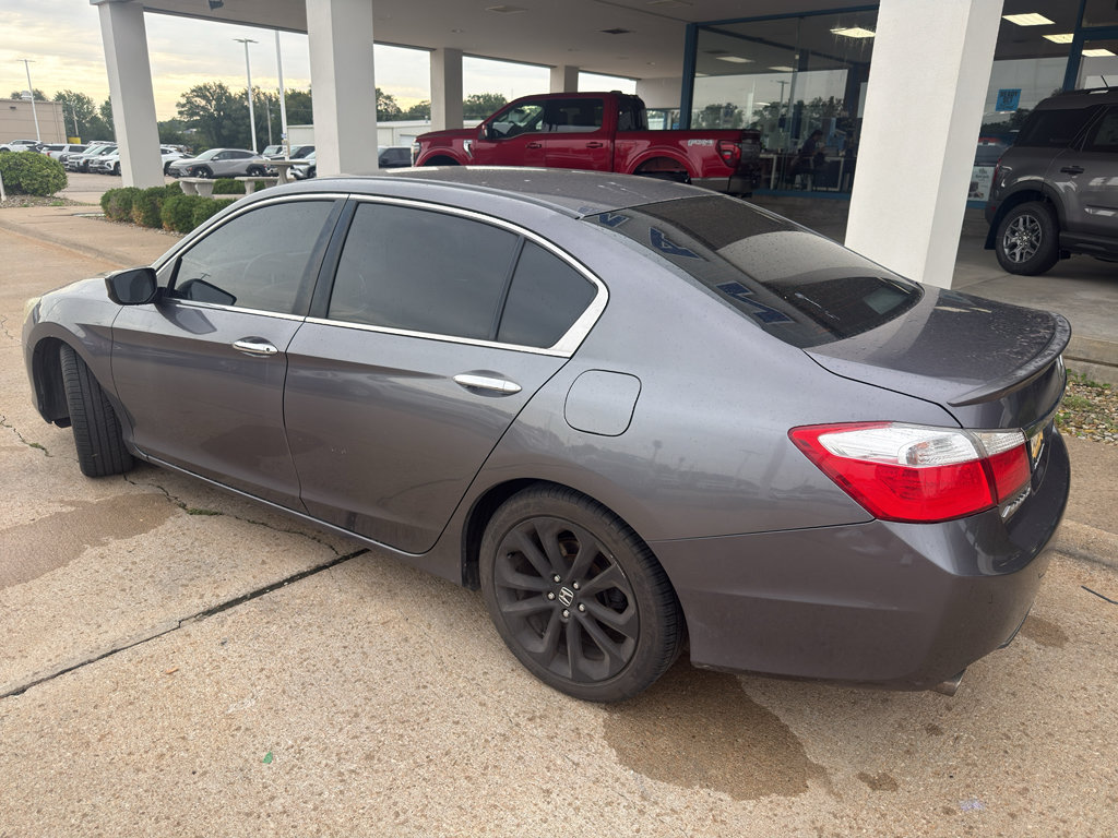 Used 2014 Honda Accord Sport image 11