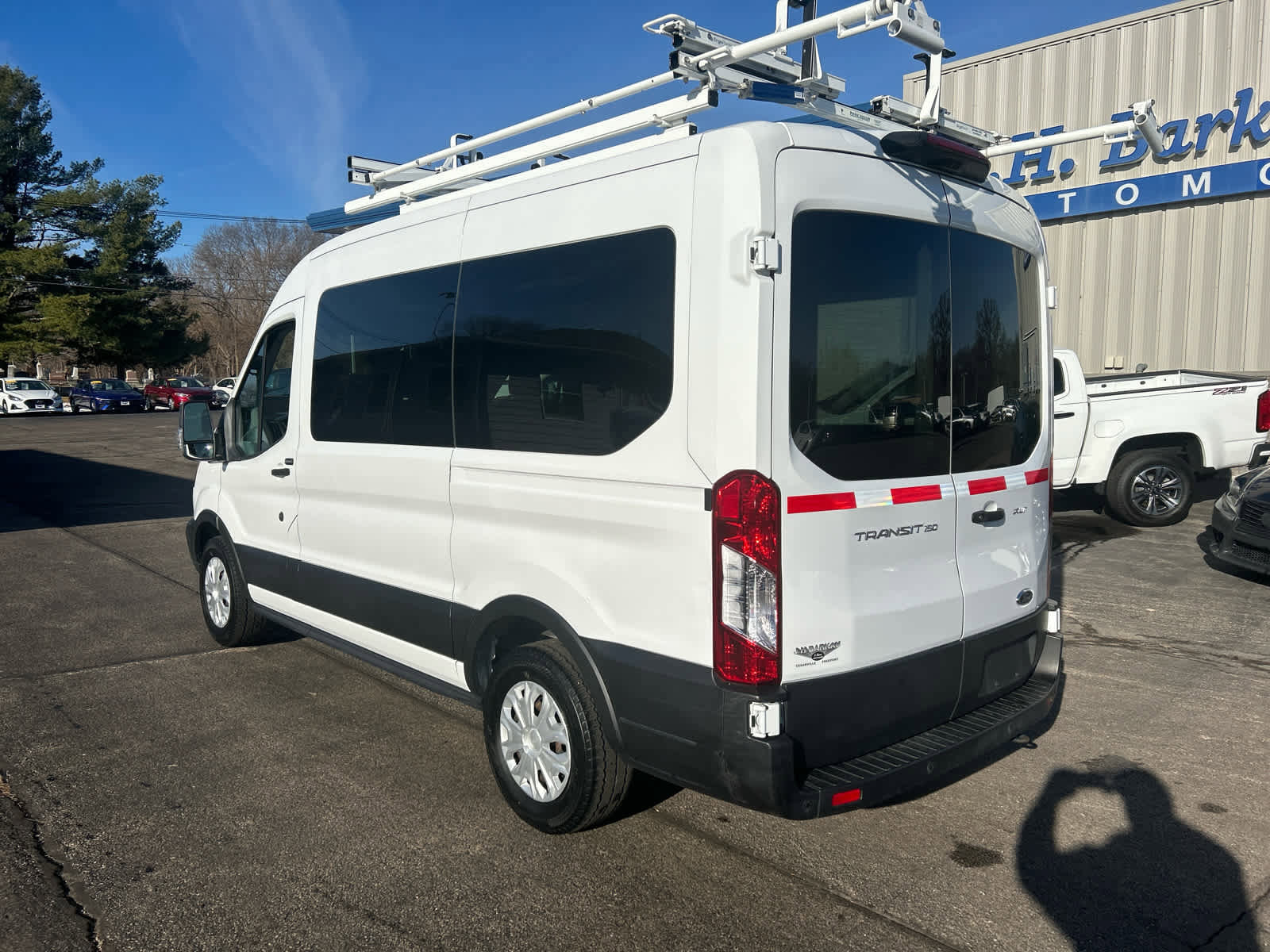 Used 2019 Ford Transit 150 XLT image 5