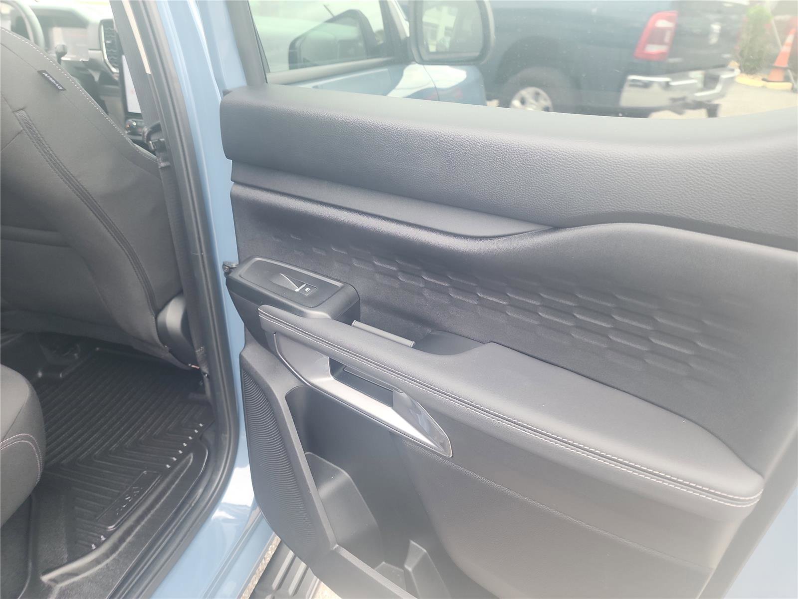 Used 2024 Ford Ranger XLT w/ FX4 Off-Road Package AWD/4WD image 24