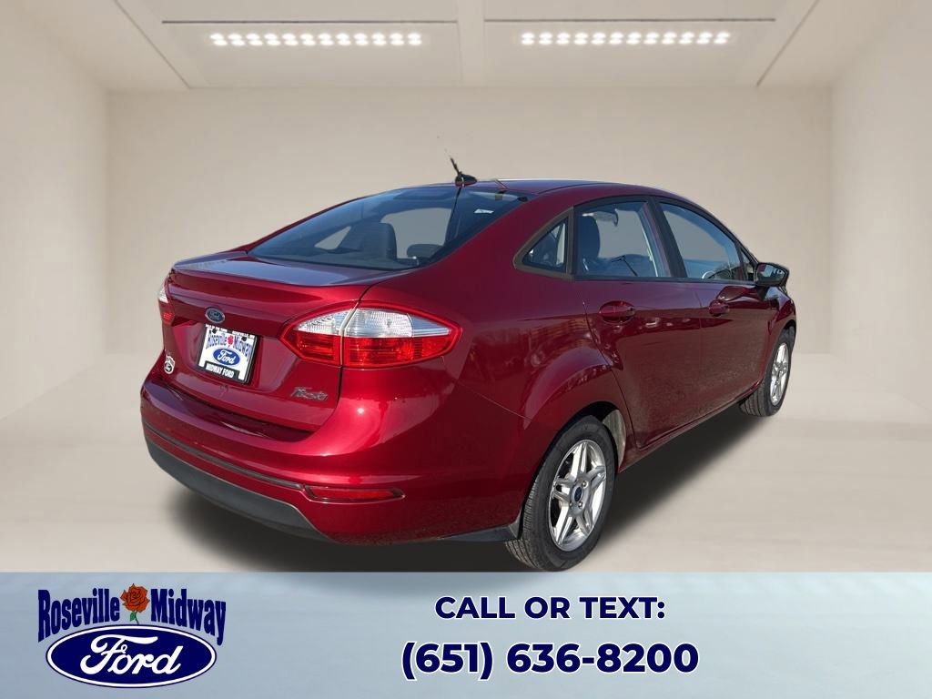Used 2017 Ford Fiesta SE image 8
