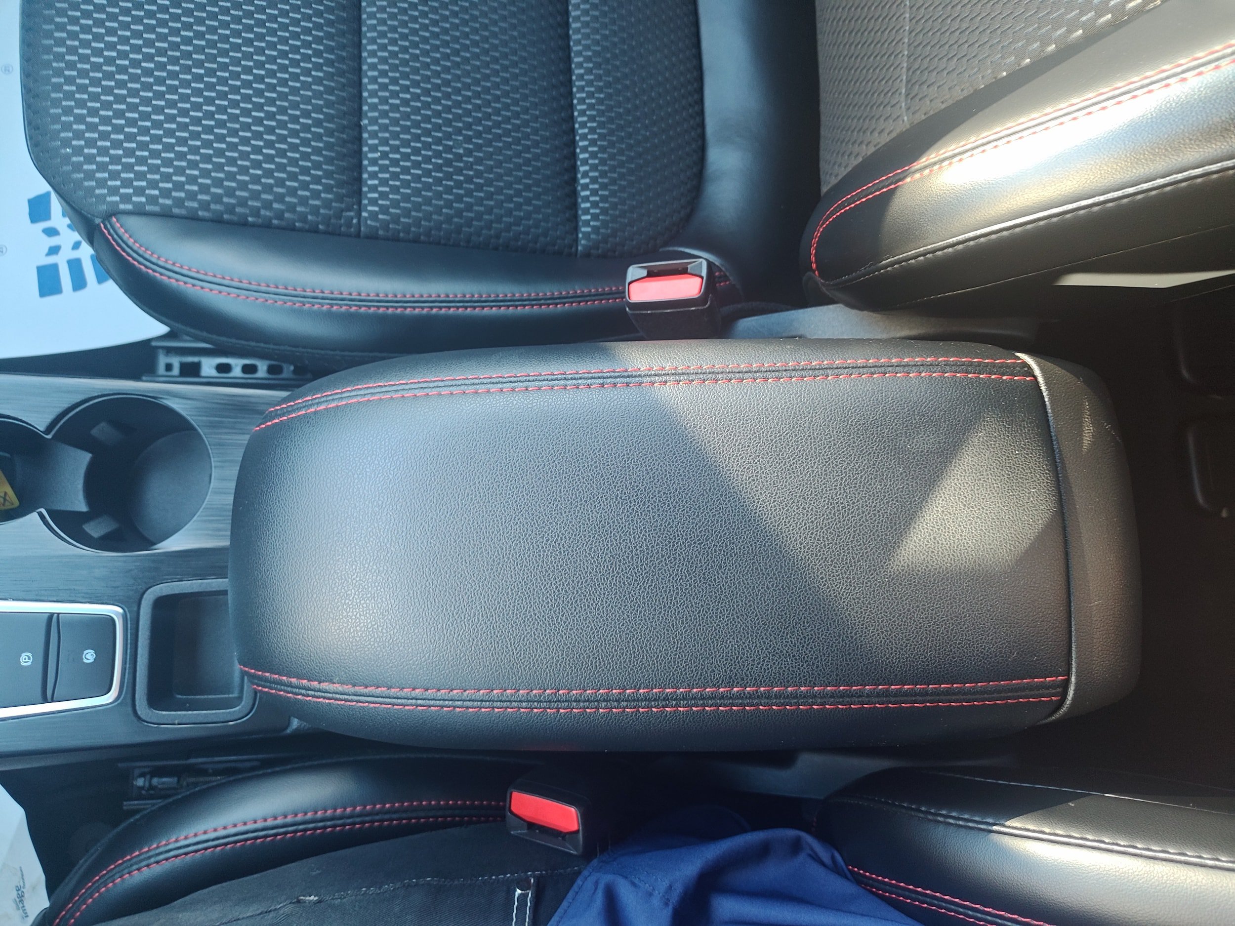 Used 2024 Ford Escape ST-Line w/ Tech Pack #1 AWD/4WD image 12