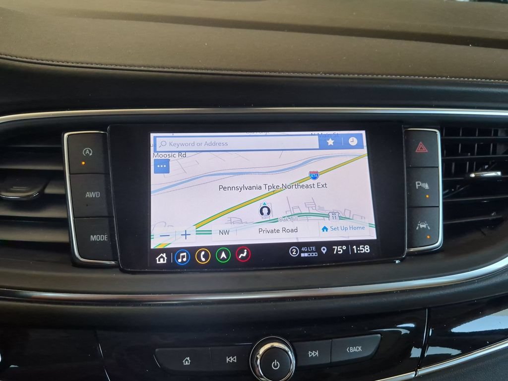 Used 2023 Buick Enclave Avenir w/ Avenir Technology Package AWD/4WD image 10
