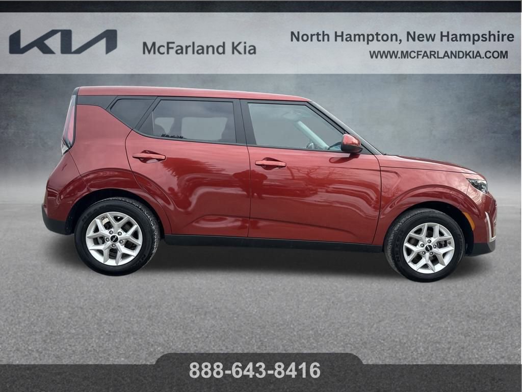 Used 2024 Kia Soul LX w/ Option Group 015 image 8