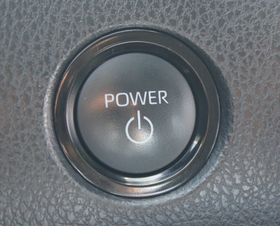 Used 2025 Toyota Camry LE FWD image 8