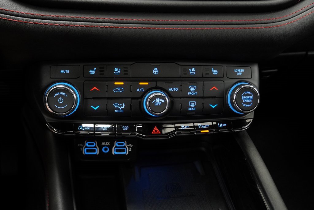 Certified 2024 Dodge Durango Citadel image 35