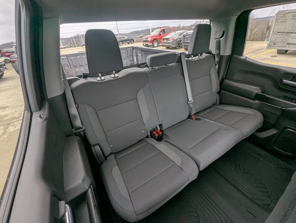 New 2026 Chevrolet Silverado 1500 Custom Trail Boss w/ Midnight Edition image 17