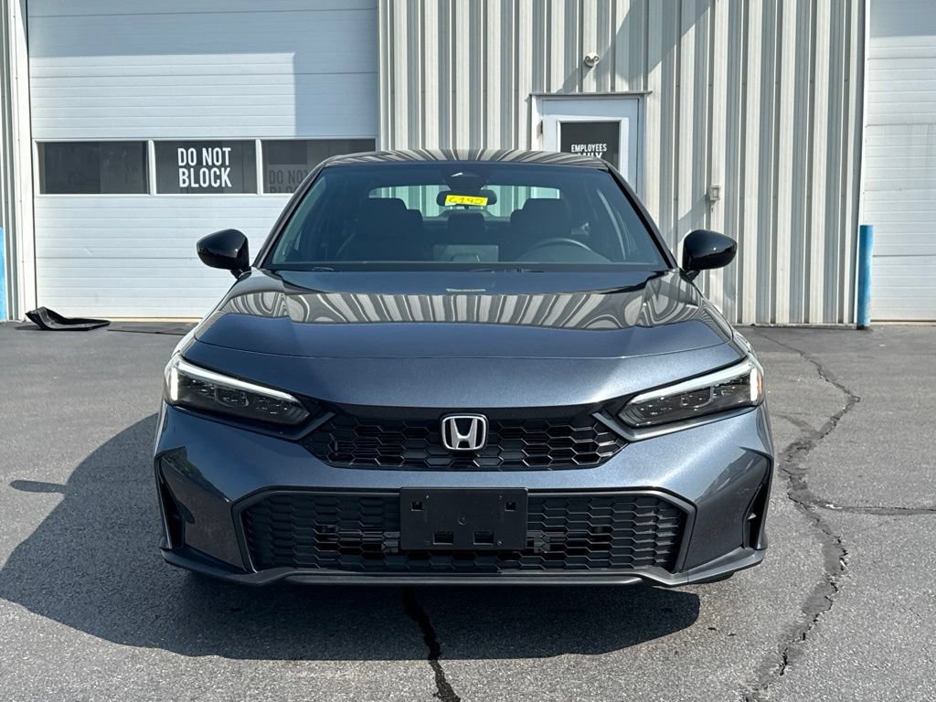 Used 2025 Honda Civic Sport image 2