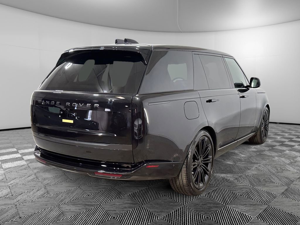 New 2026 Land Rover Range Rover Long Wheelbase SE image 5