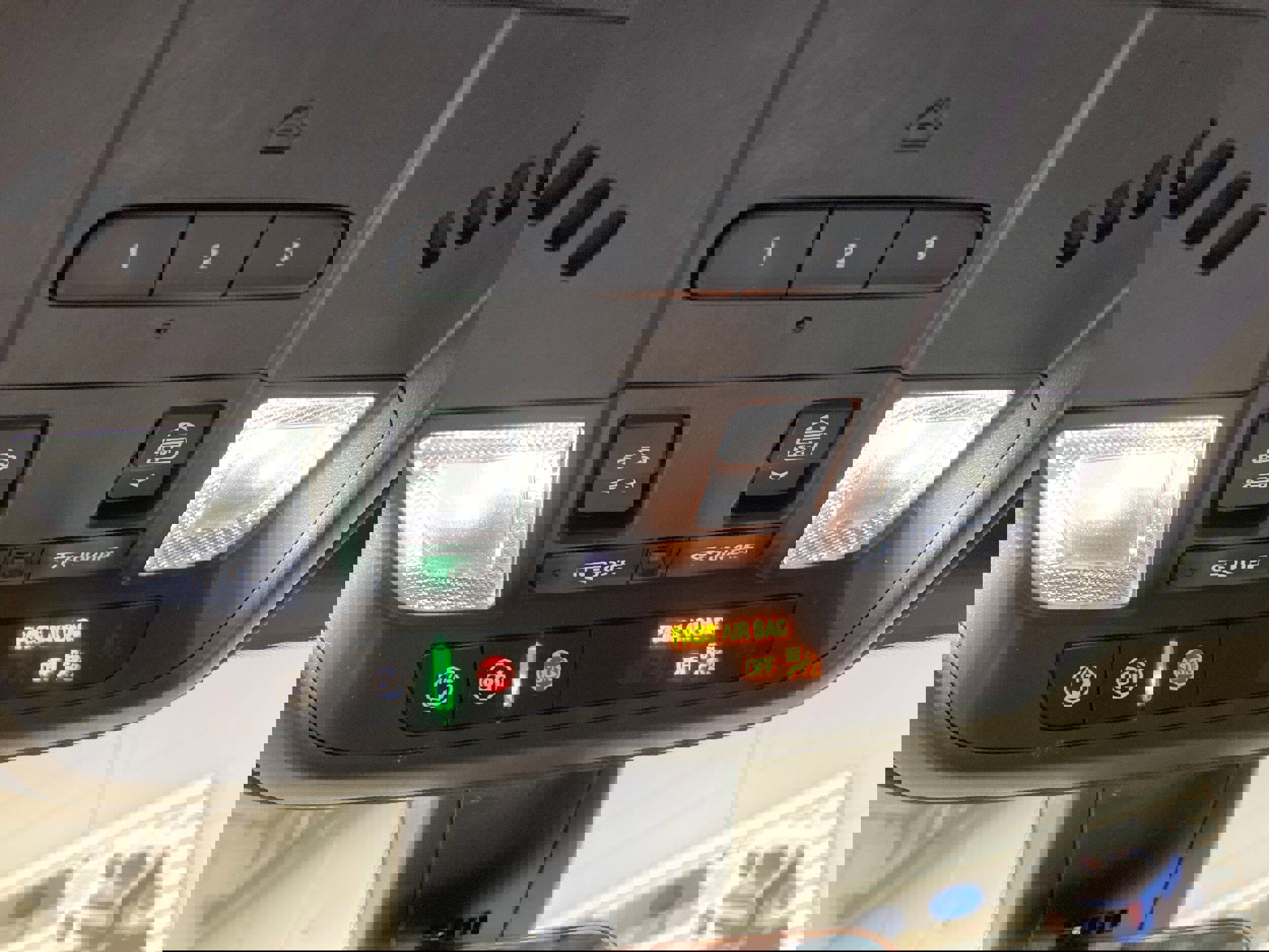 Used 2021 Cadillac XT5 Sportv w/ LPO, ONYX Package AWD/4WD image 31