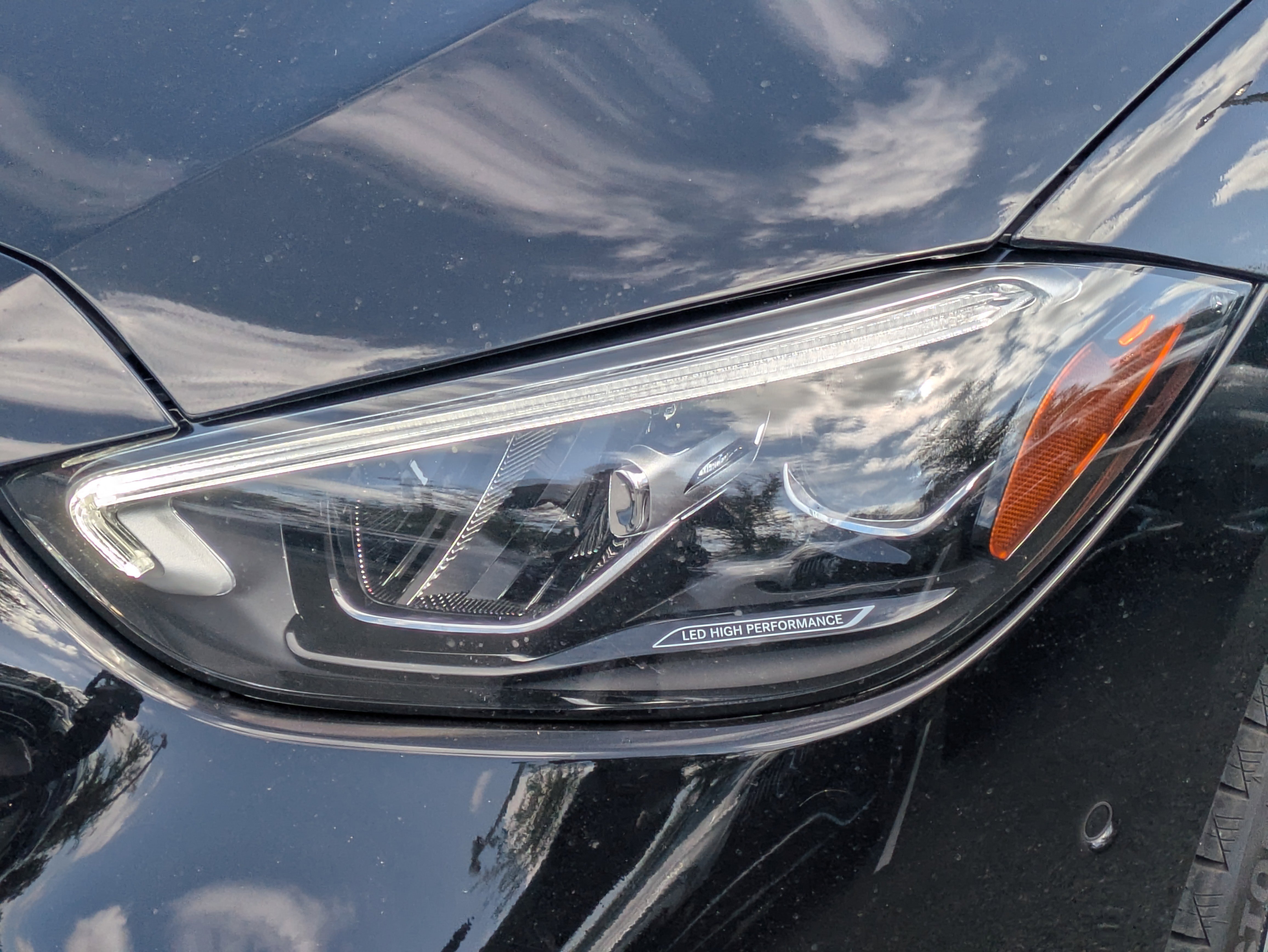 Used 2025 Mercedes-Benz C 300 Sedan image 9